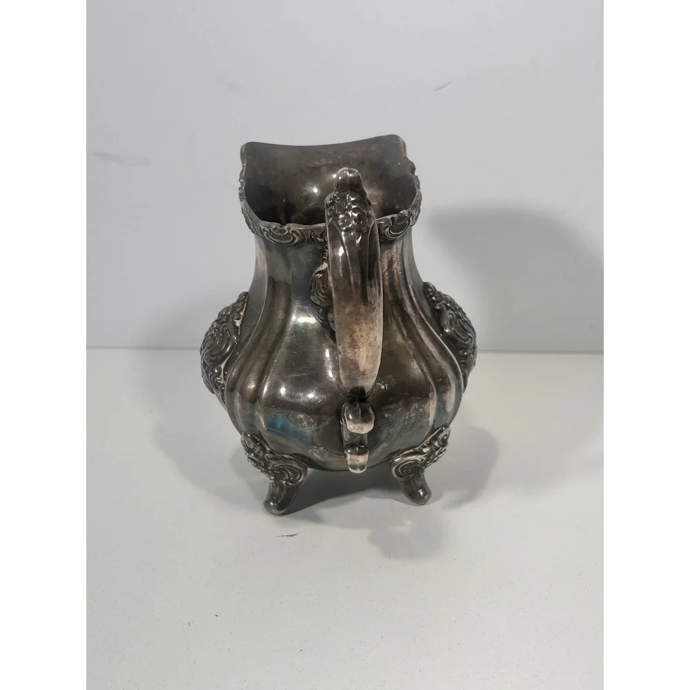 Vintage Towle 2904 Ornate Silver Plated Footed Creamer Pitcher Repousse Floral